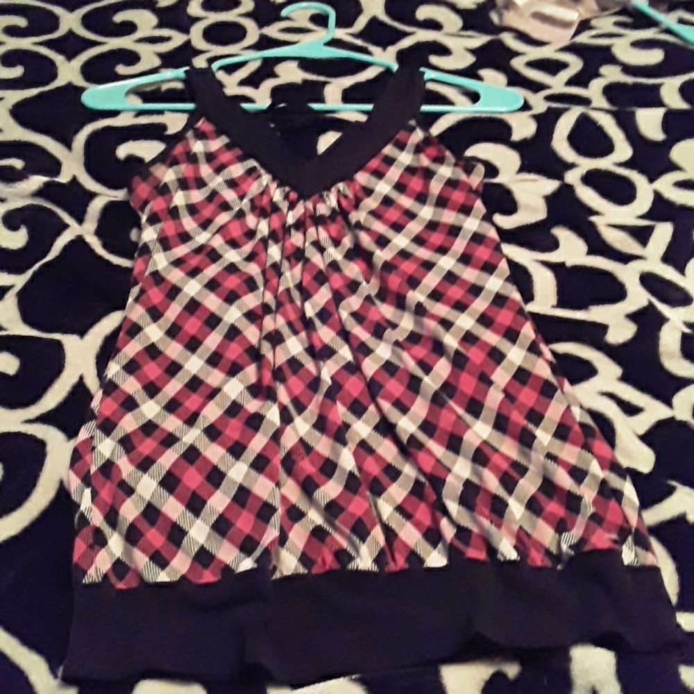 Rue 21 tank